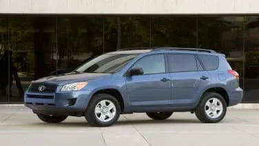 Toyota recalls 423.5k RAV4s for faulty windshield wipers